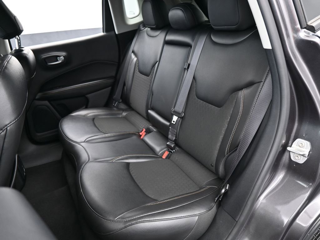 Used 2021 Jeep Compass Latitude image 25