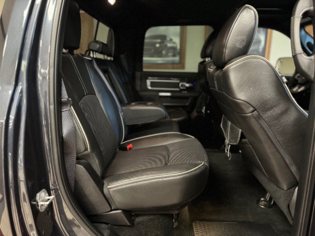 Used 2016 RAM 2500 Limited AWD/4WD image 17