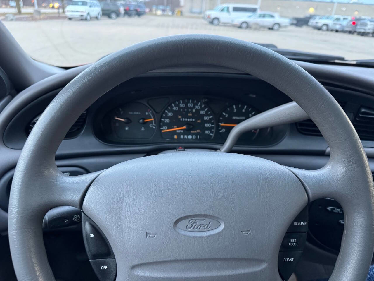 Used 1997 Ford Taurus GL image 24