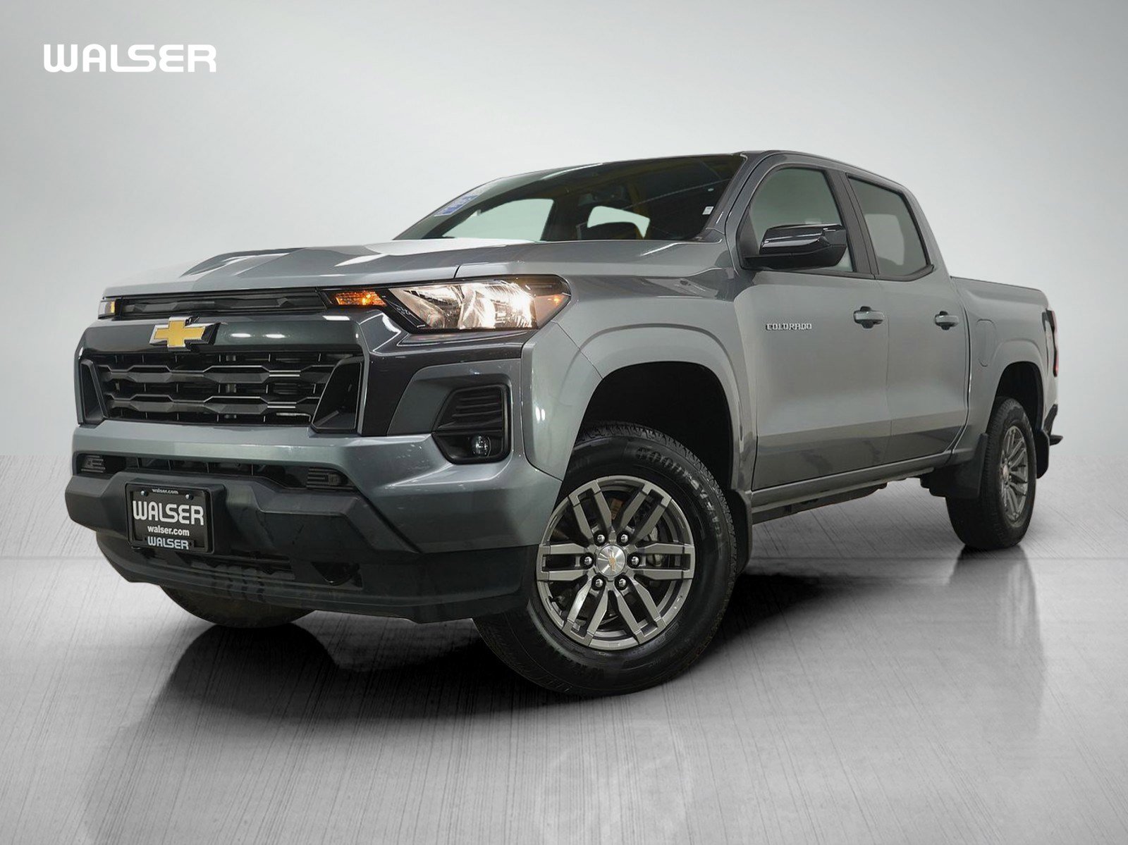 Used 2024 Chevrolet Colorado LT w/ LT Convenience Package II AWD/4WD image 1