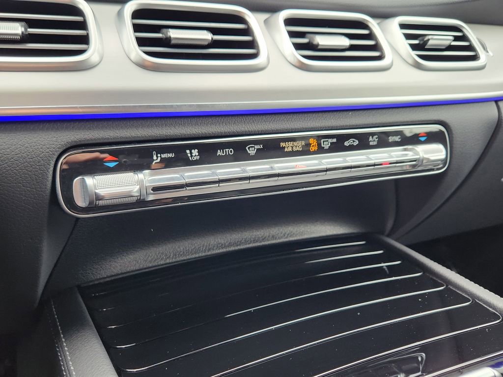 Used 2025 Mercedes-Benz GLE 350 4MATIC image 9