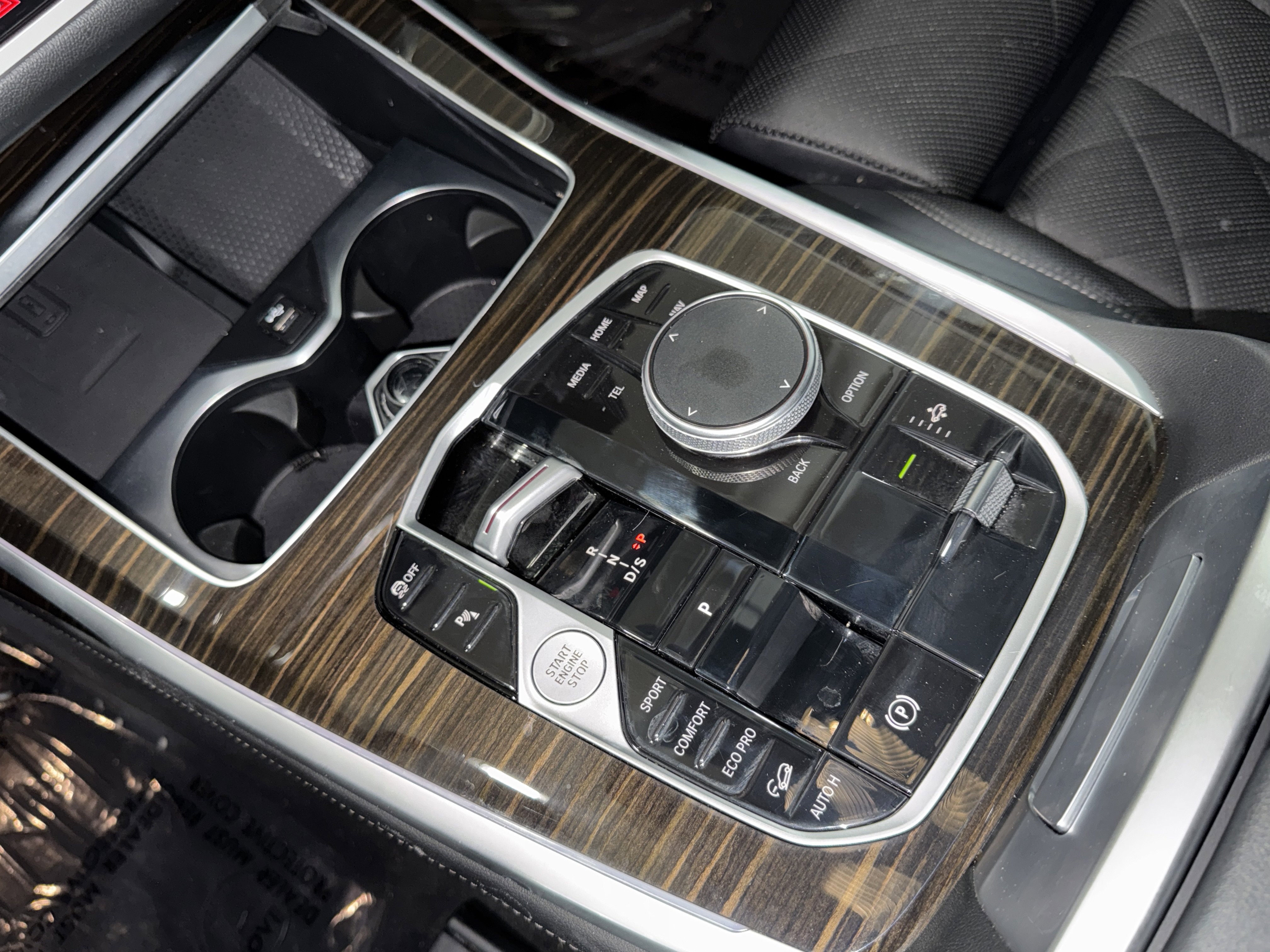 Used 2023 BMW X7 xDrive40i w/ Premium Package image 29