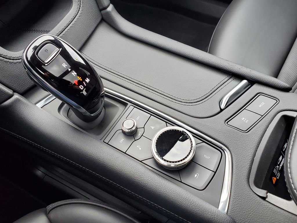 Certified 2024 Cadillac XT6 Sport w/ Platinum Package image 33