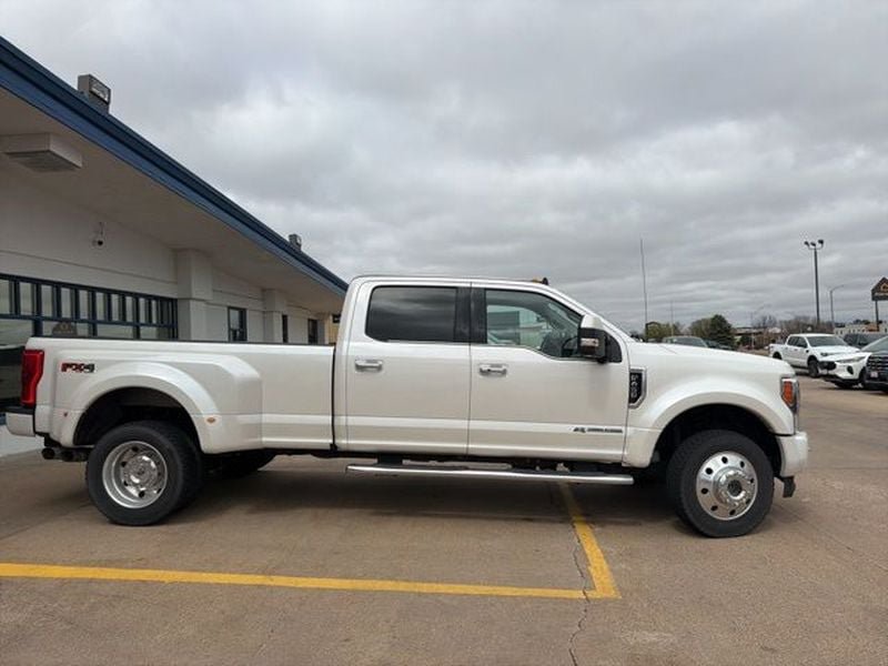 Used 2019 Ford F450 Limited AWD/4WD image 4