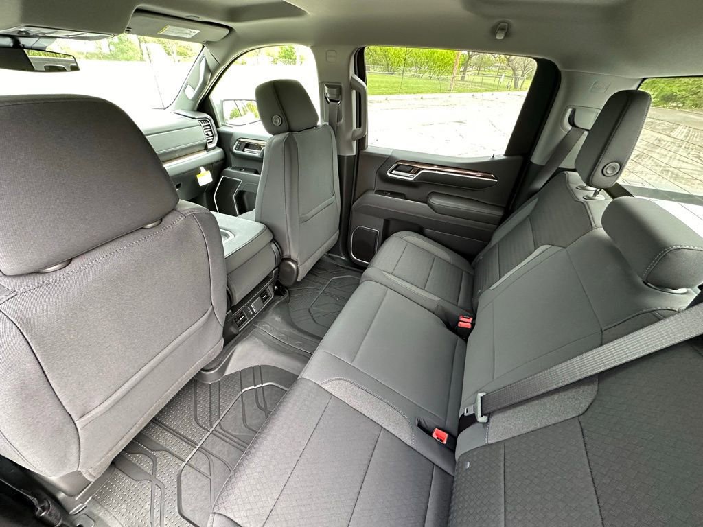 New 2025 Chevrolet Silverado 1500 LT image 21