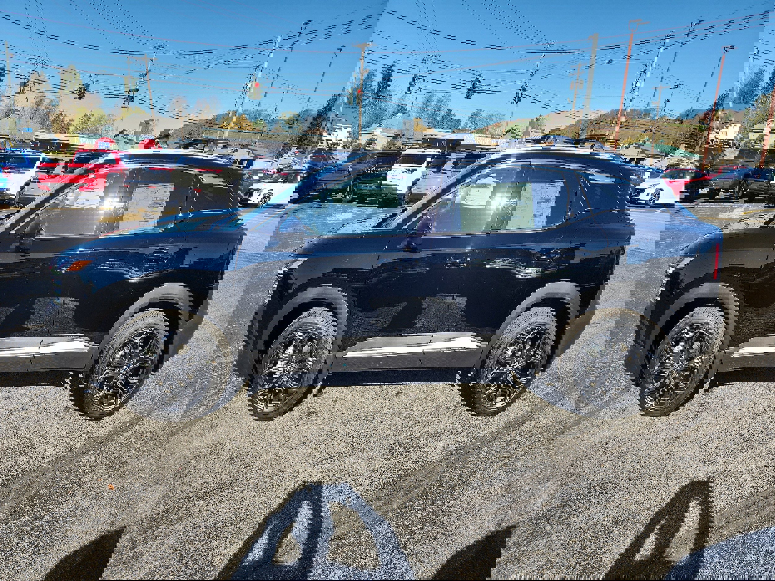 New 2026 Nissan Kicks SR w/ Cold Weather Package image 5