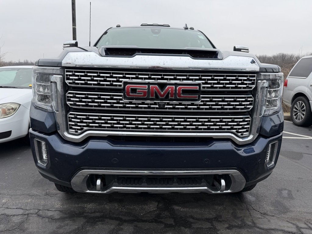 Used 2021 GMC Sierra 2500 Denali w/ Denali Ultimate Package image 3