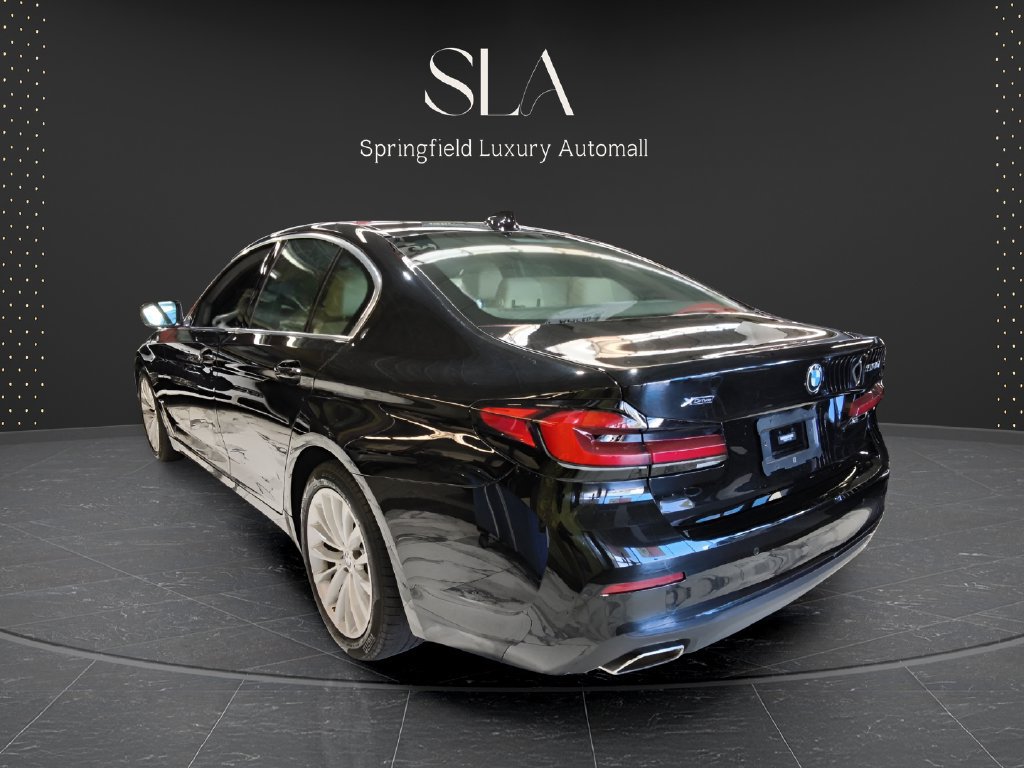 Used 2023 BMW 530i xDrive w/ M Sport Package AWD/4WD image 4