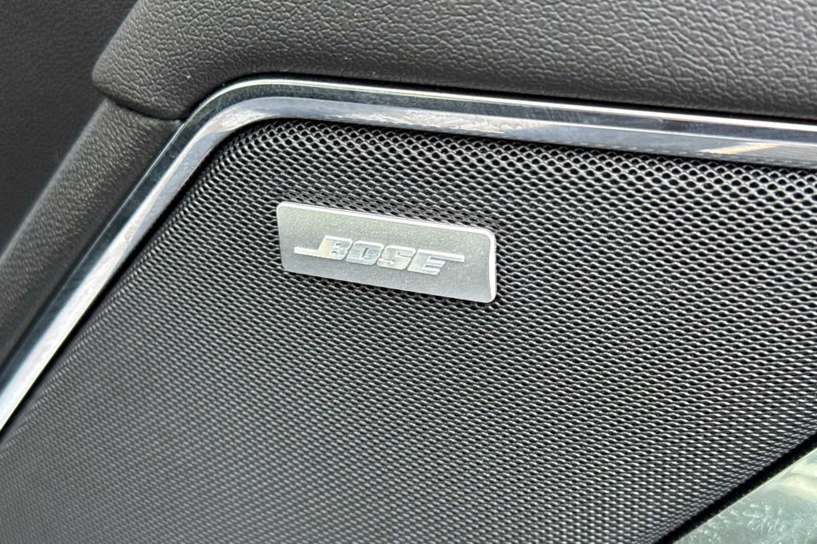 Used 2023 Chevrolet Silverado 1500 LTZ image 19