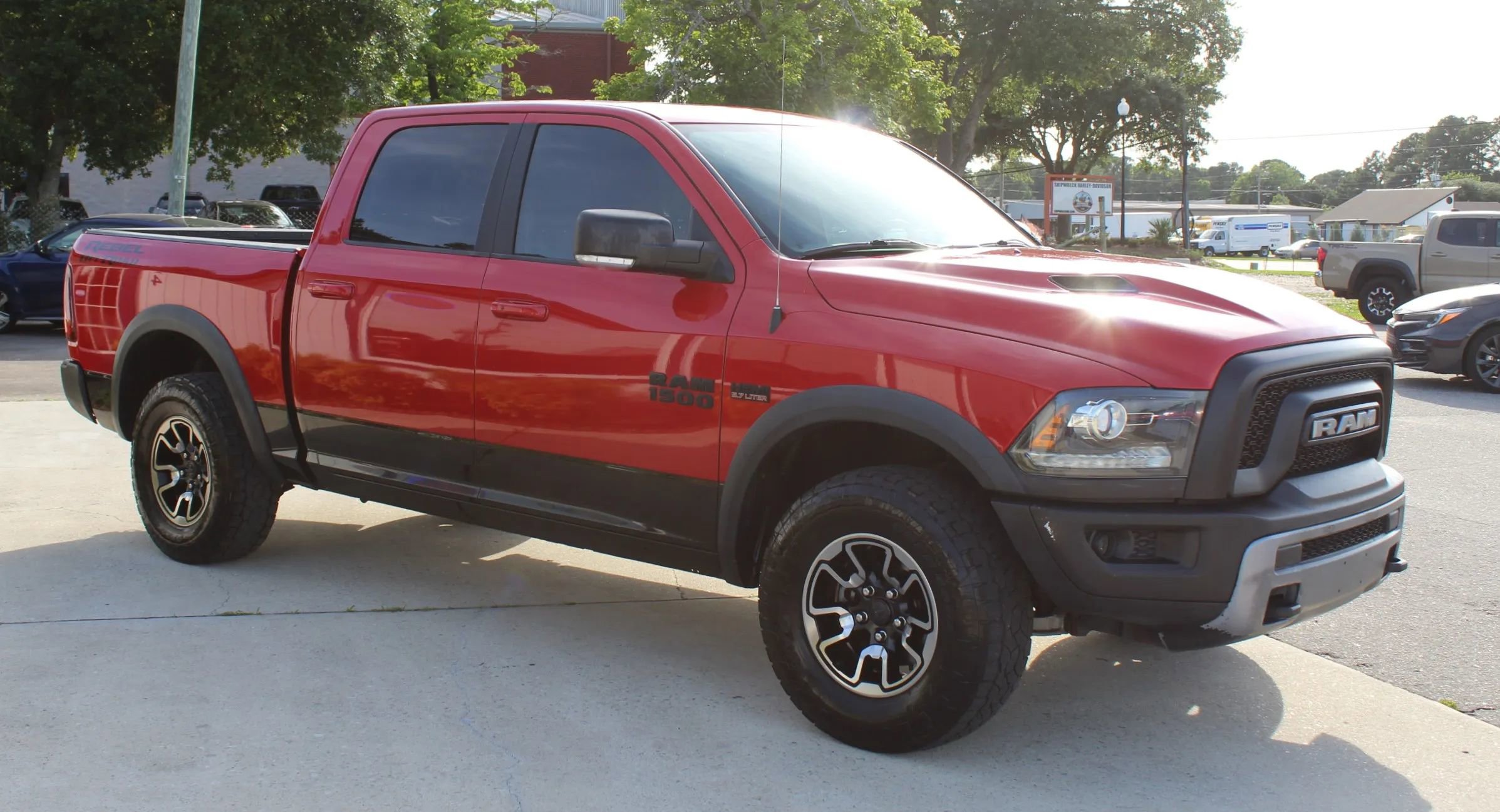 Used 2017 RAM 1500 Rebel w/ Luxury Group AWD/4WD image 7