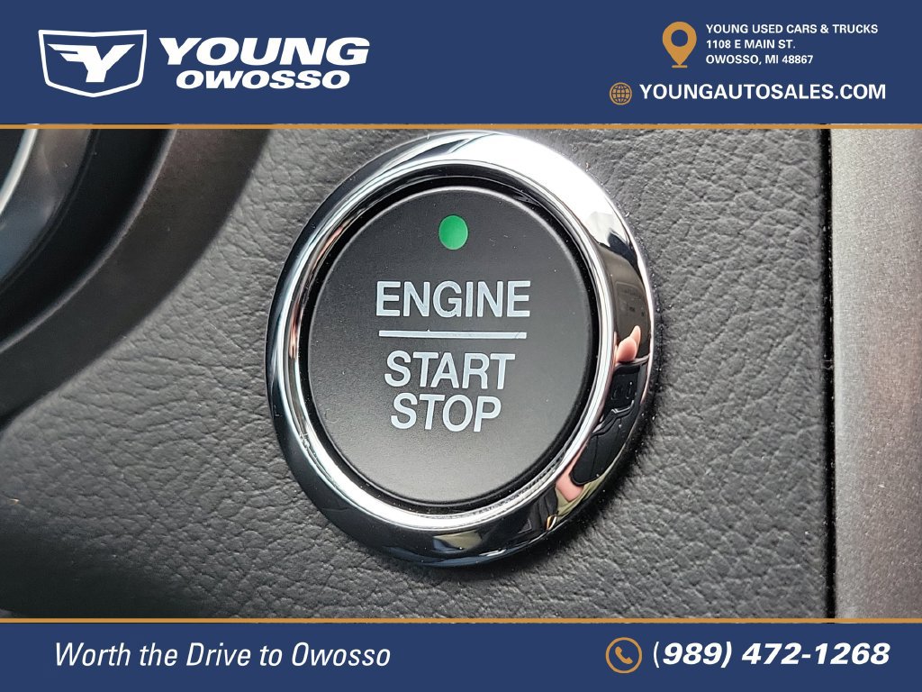 Used 2020 Ford Fusion SE FWD image 17