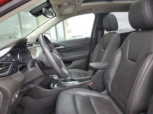 Used 2020 Buick Encore GX Essence w/ Experience Buick Package image 5