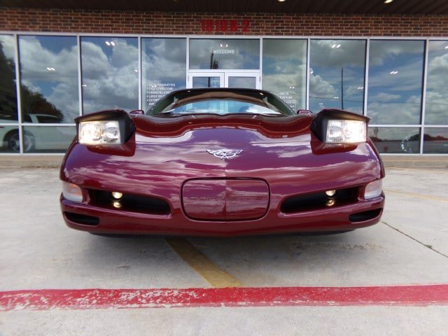 Used 2003 Chevrolet Corvette Coupe w/ Preferred Equipment Group RWD image 5