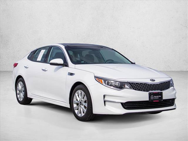 Used 2018 Kia Optima EX w/ Premium Package FWD image 3