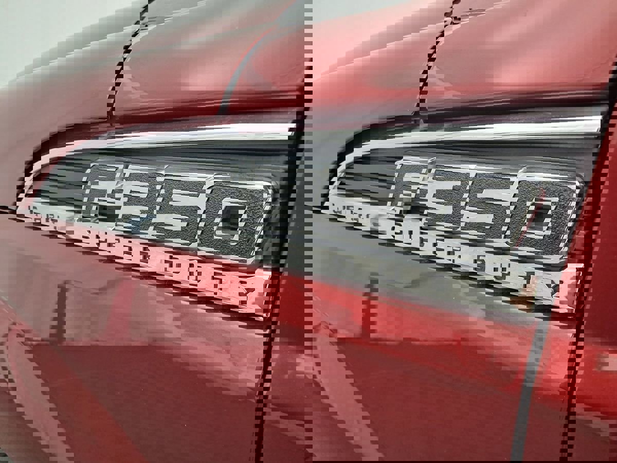 Used 2015 Ford F350 Lariat w/ Chrome Package image 6