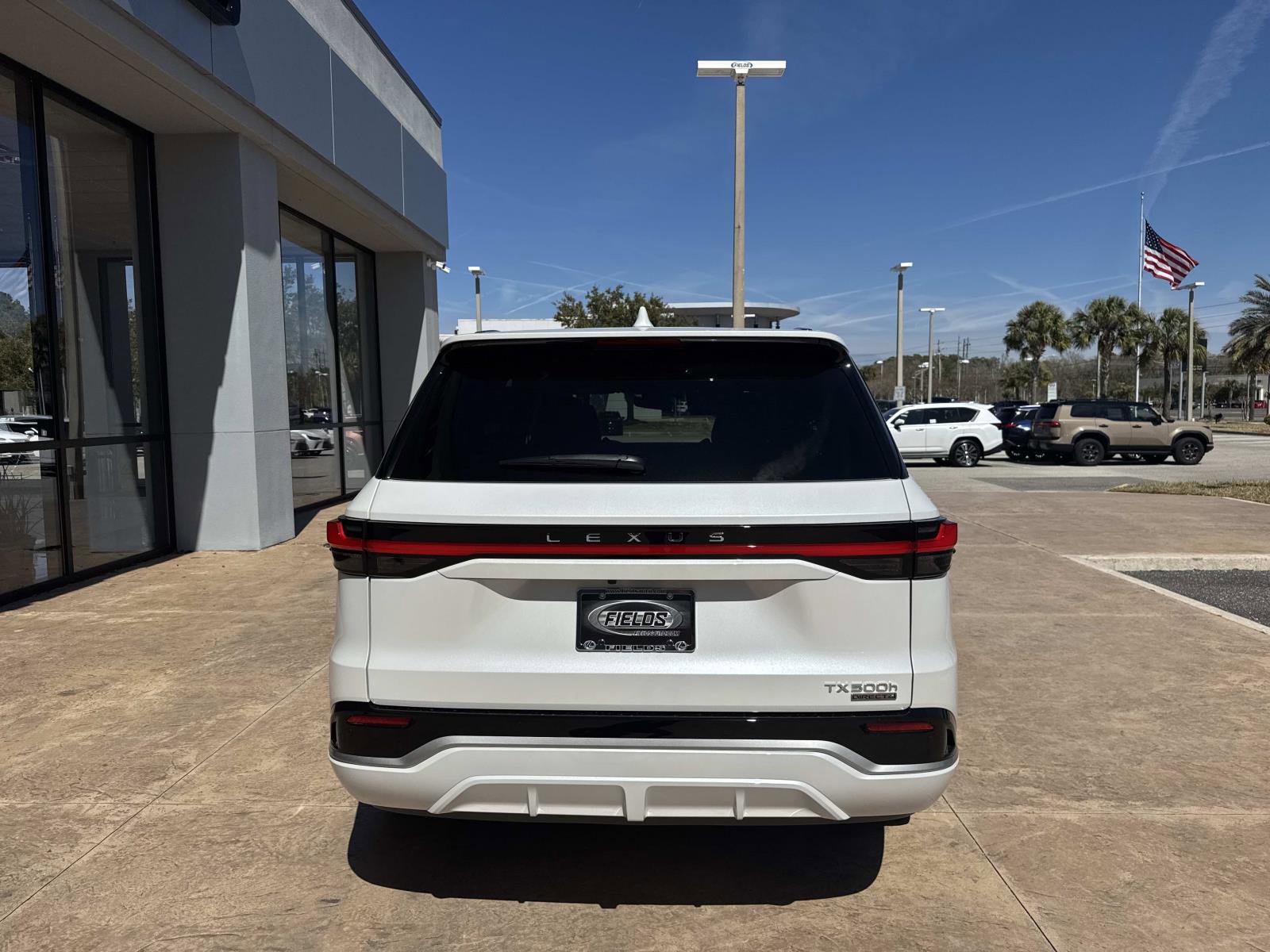New 2026 Lexus TX 500h AWD image 4