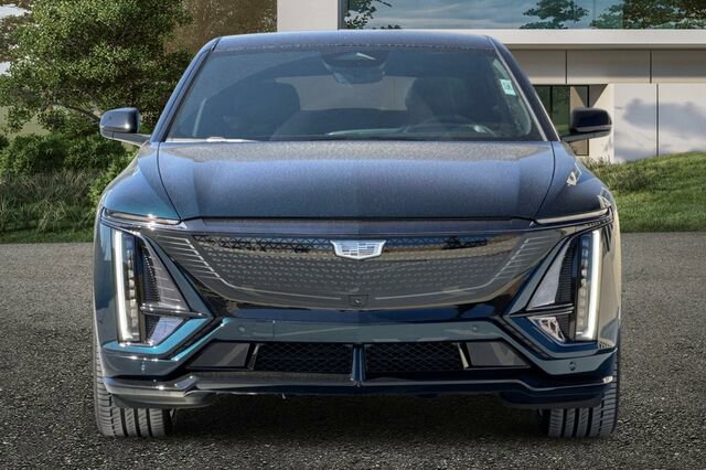 New 2026 Cadillac Lyriq V image 9