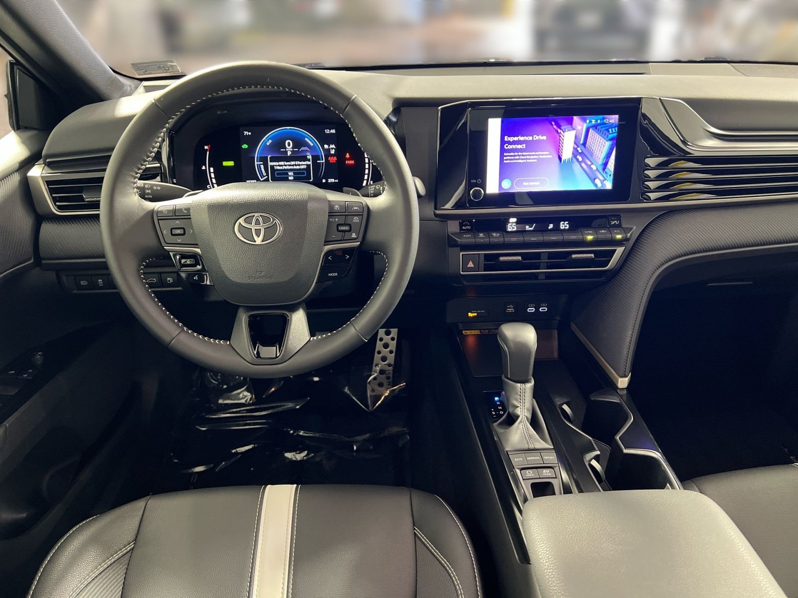 Used 2026 Toyota Camry SE FWD image 23