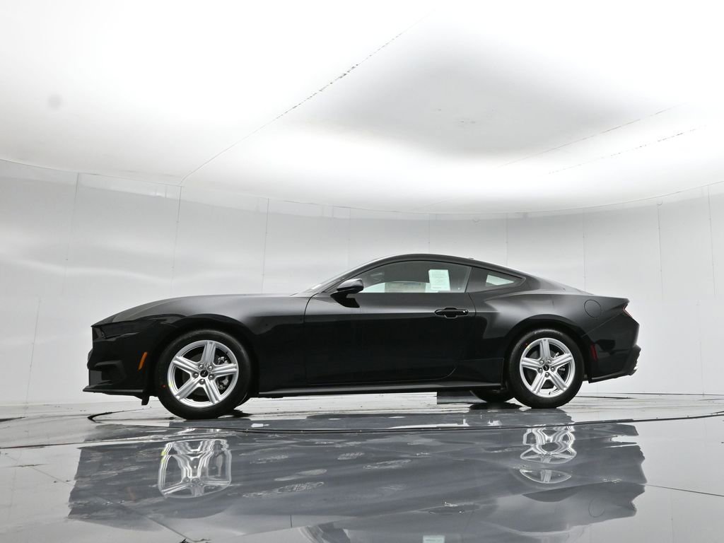 New 2026 Ford Mustang Coupe image 7