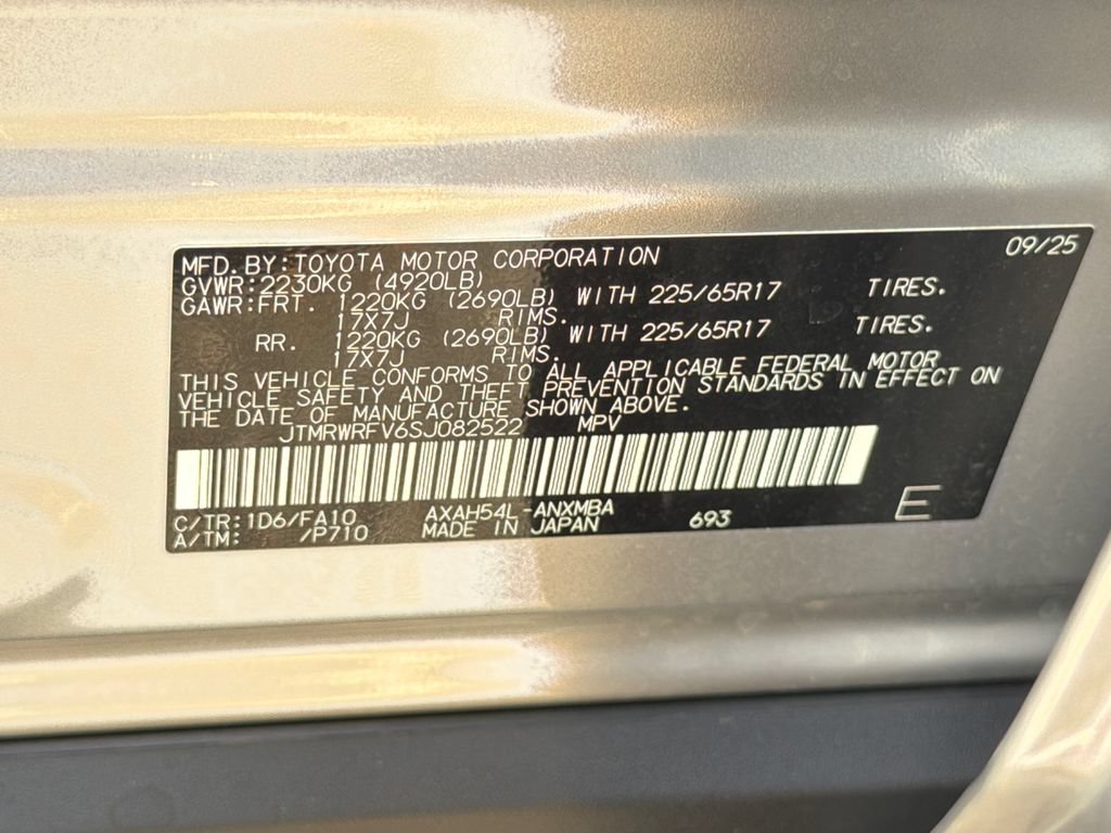 Used 2025 Toyota RAV4 XLE w/ Convenience Package AWD/4WD image 33