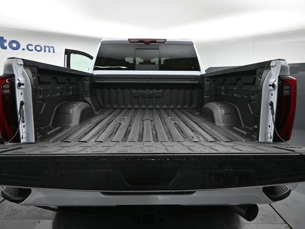 New 2026 GMC Sierra 3500 Denali w/ Technology Package image 10