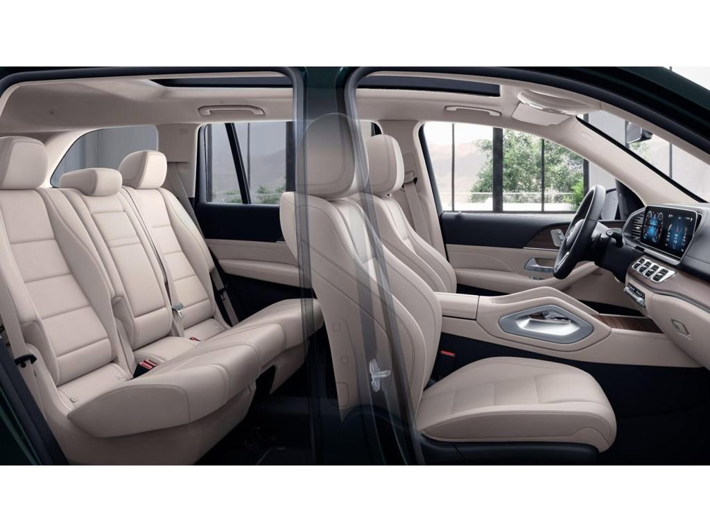 Certified 2023 Mercedes-Benz GLS 450 4MATIC image 4