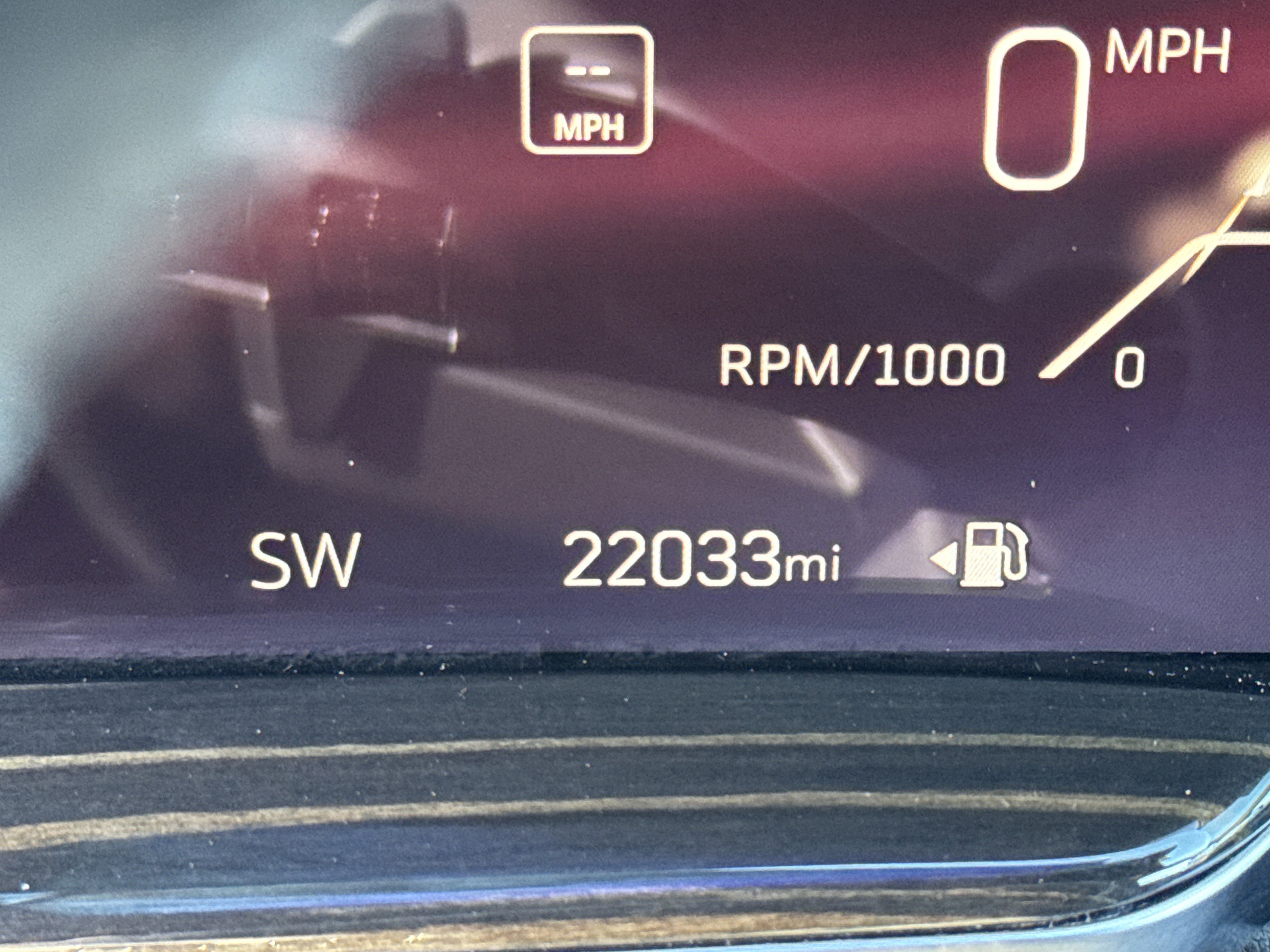 Used 2025 Cadillac Escalade Premium Luxury w/ Touring Package image 24