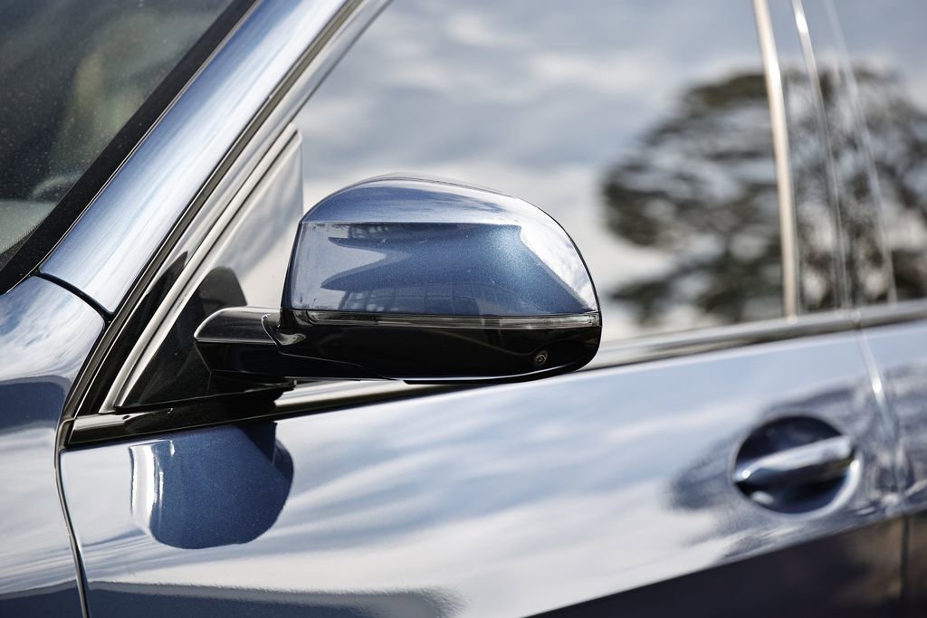 Used 2023 BMW X5 M50i w/ Executive Package image 11