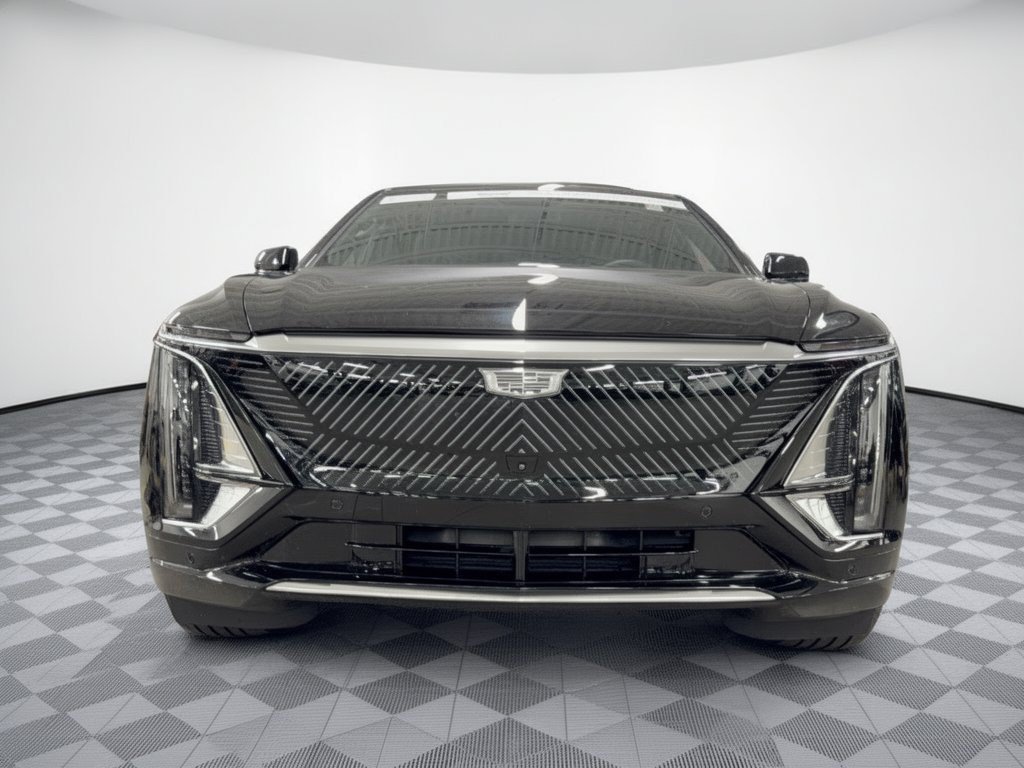Used 2024 Cadillac Lyriq Luxury RWD image 6