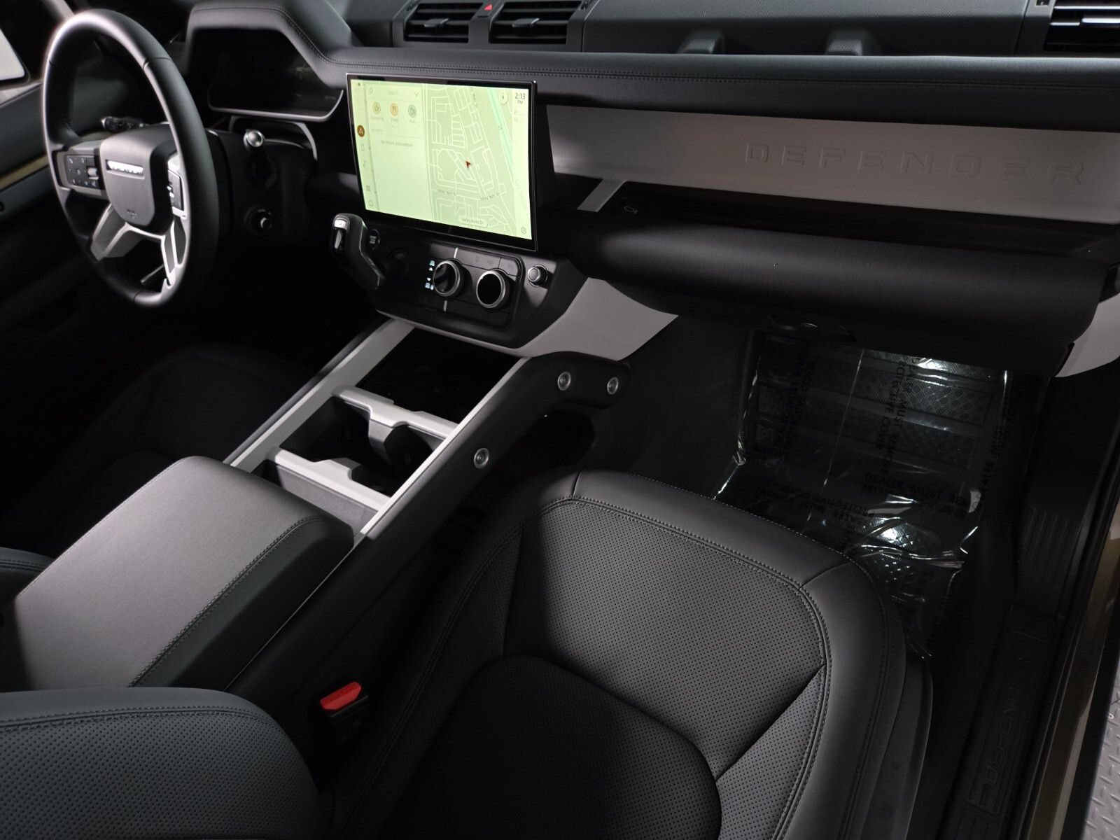 New 2026 Land Rover Defender 110 X-Dynamic SE AWD/4WD image 19