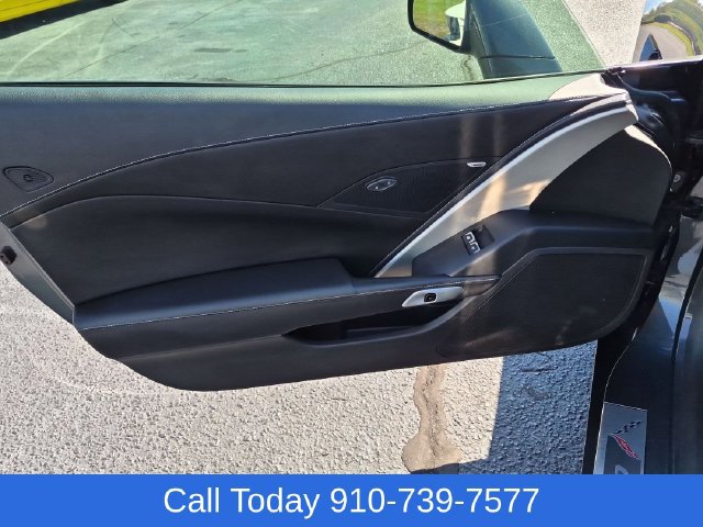 Used 2017 Chevrolet Corvette Stingray Coupe w/ 1LT RWD image 11