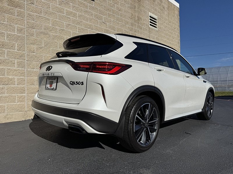Used 2024 INFINITI QX50 Sport AWD/4WD image 3