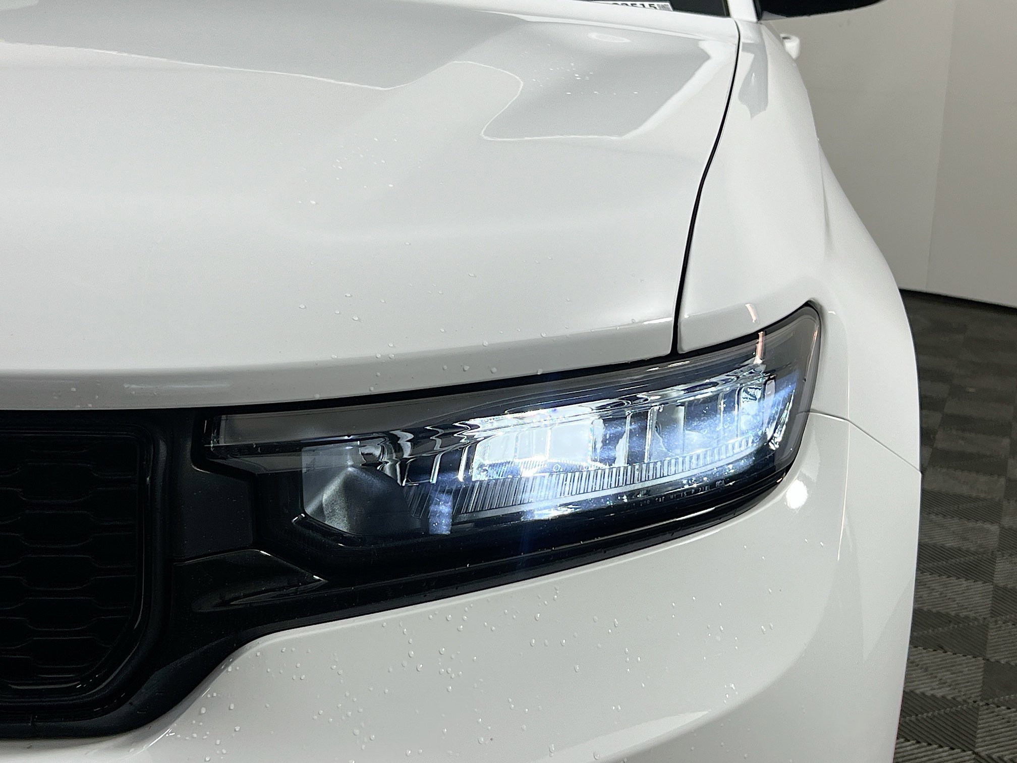 Used 2023 Jeep Grand Cherokee L Laredo image 11