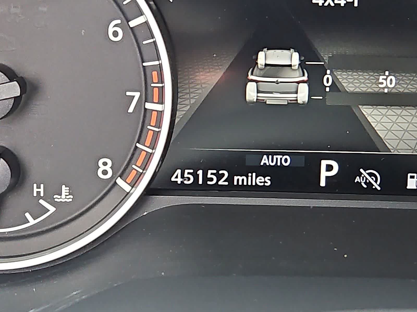 Used 2023 Nissan Pathfinder SL w/ Lighting Package (N92) AWD/4WD image 18