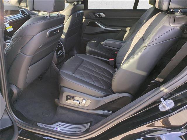 New 2026 BMW X7 xDrive40i image 16