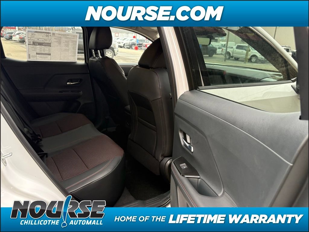 New 2025 Nissan Kicks SR w/ Illumination Package AWD/4WD image 14