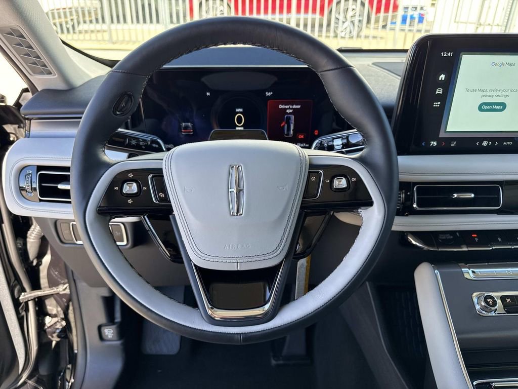 New 2026 Lincoln Aviator AWD image 27