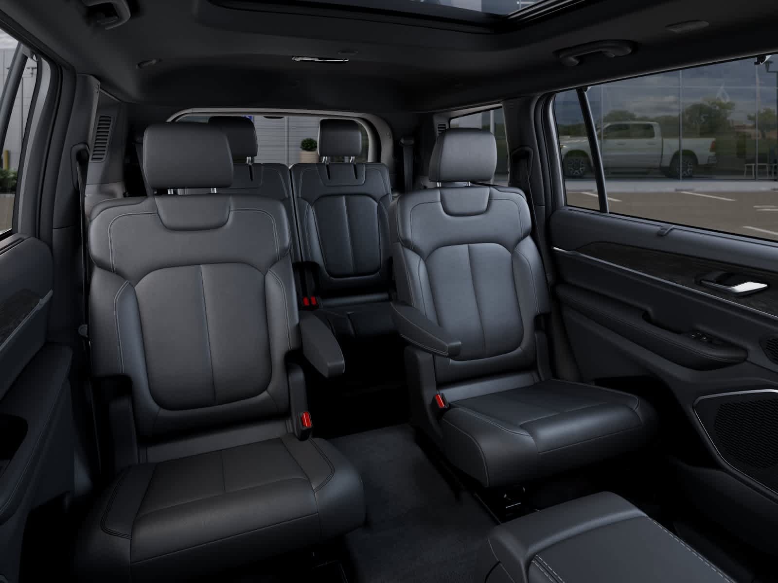 New 2026 Jeep Grand Cherokee L Limited w/ Luxury Tech Group II AWD/4WD image 15