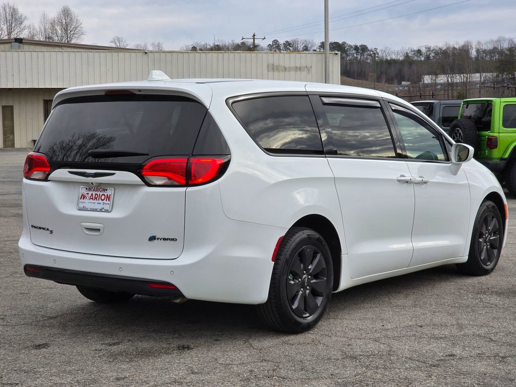 Used 2020 Chrysler Pacifica Touring w/ S Appearance Package image 19