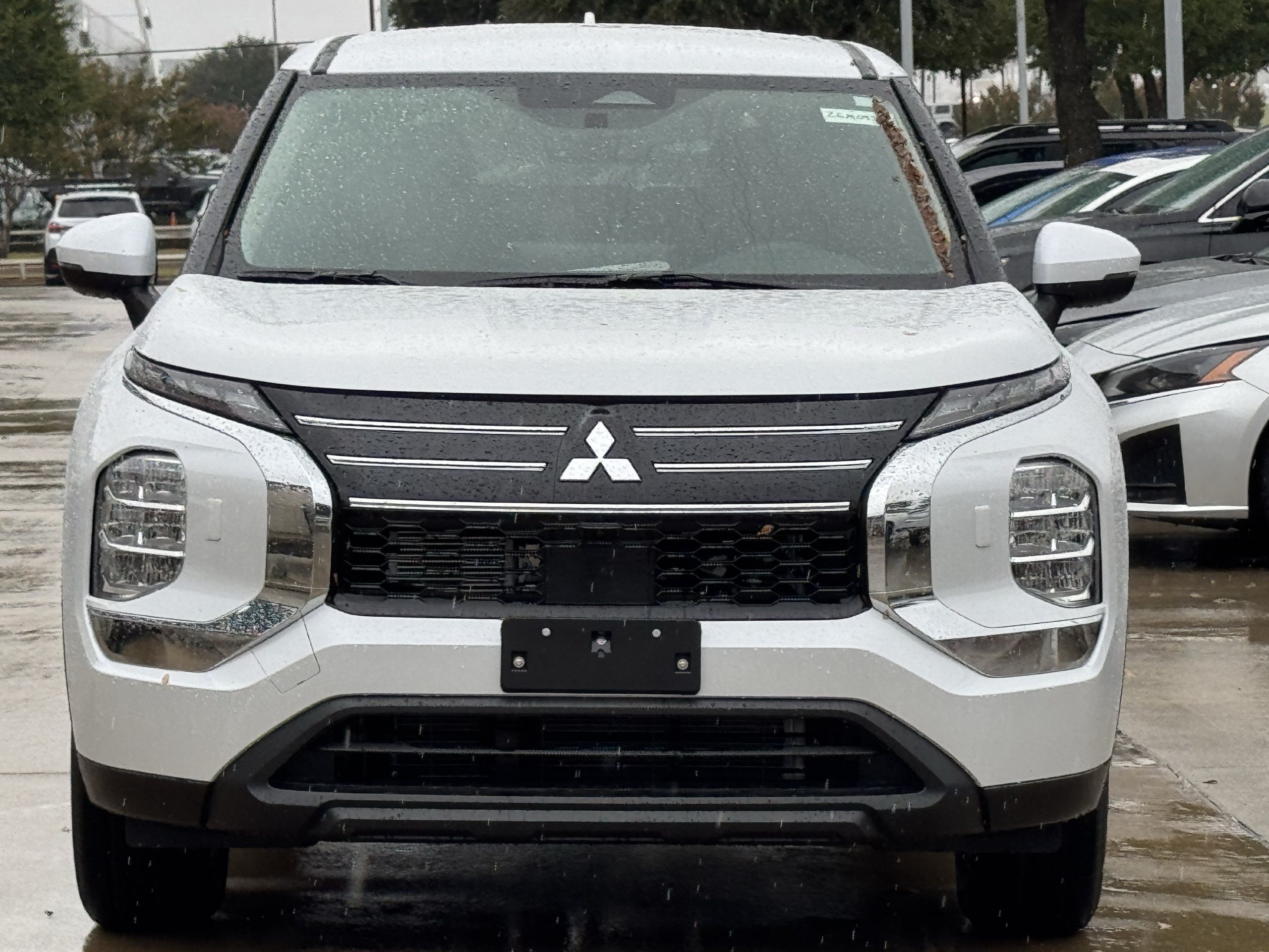 New 2026 Mitsubishi Outlander ES AWD/4WD image 8