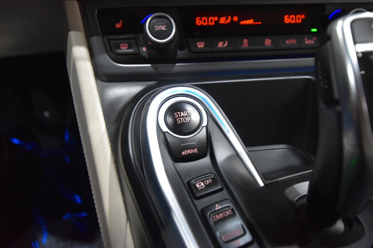 Used 2016 BMW i8 AWD/4WD image 31