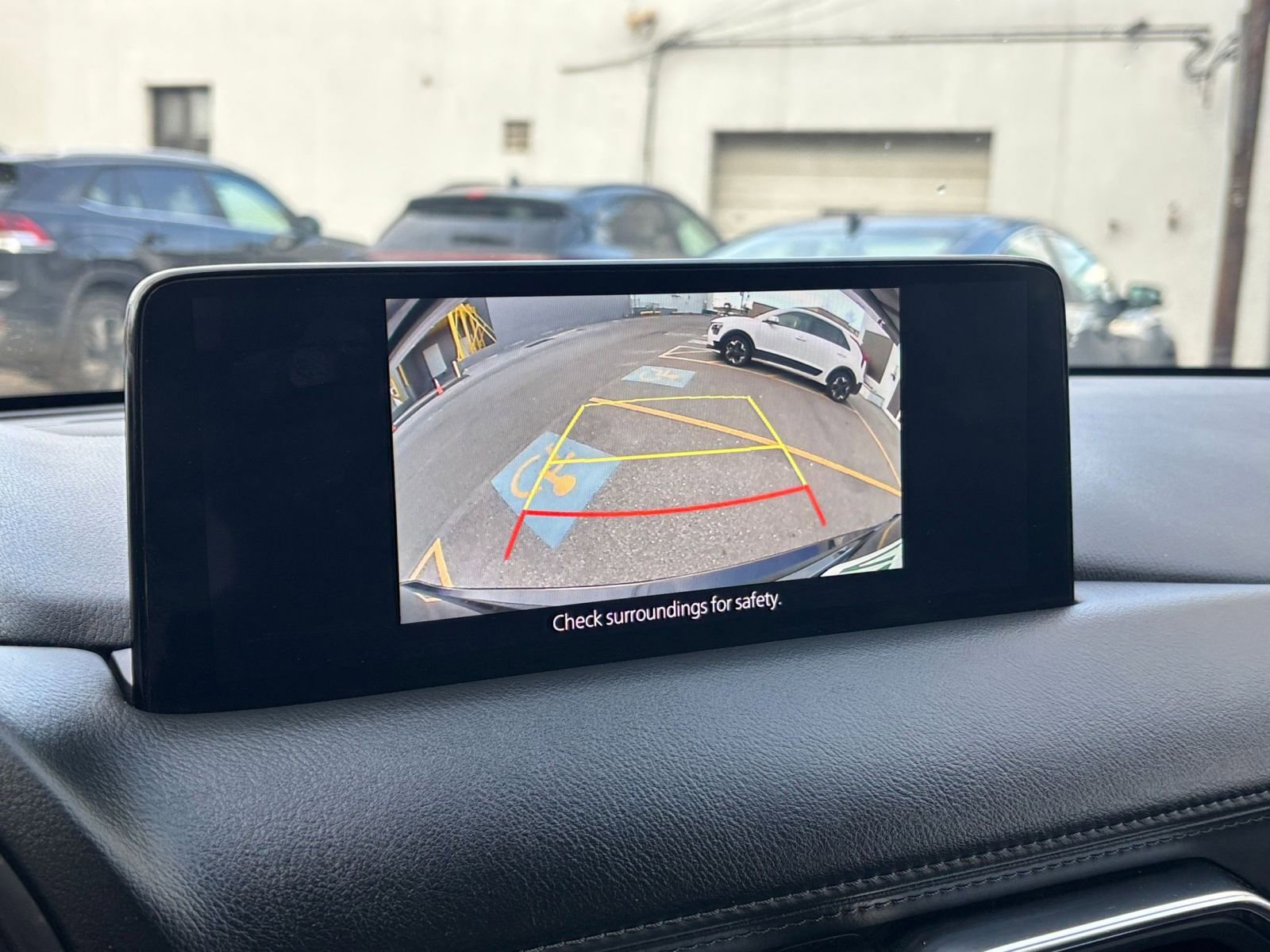 Used 2025 MAZDA CX-5 AWD 2.5 S w/ Preferred Package image 17