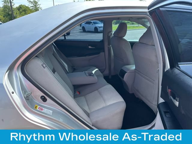 Used 2013 Toyota Camry LE FWD image 19