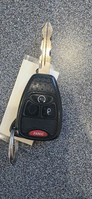 Used 2012 Jeep Wrangler Unlimited Sahara w/ Connectivity Group image 28