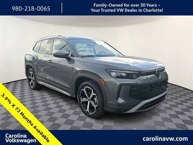 New 2025 Volkswagen Tiguan SE