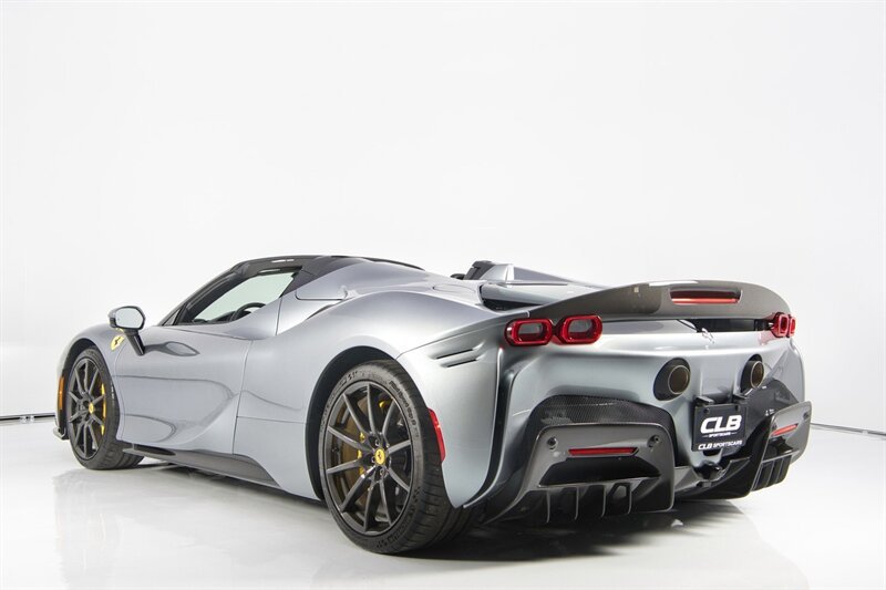 Used 2023 Ferrari SF90 Spider AWD/4WD image 8