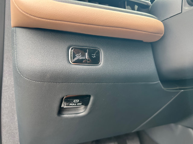 New 2027 Lincoln Navigator L Black Label AWD/4WD image 34