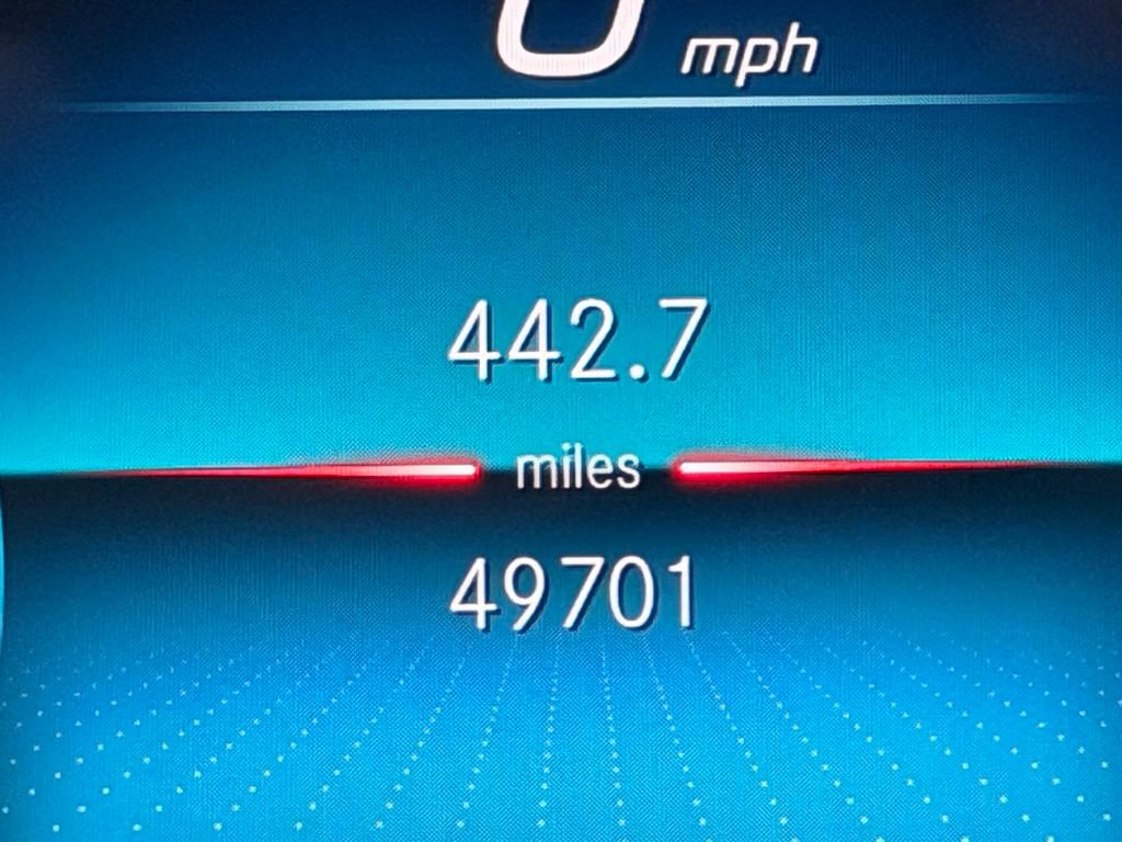 Used 2021 Mercedes-Benz GLB 250 4MATIC image 18