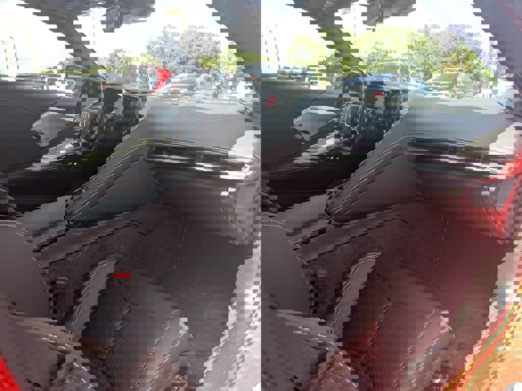 Used 2024 Chevrolet Corvette Stingray Preferred Cpe w/ 2LT image 10