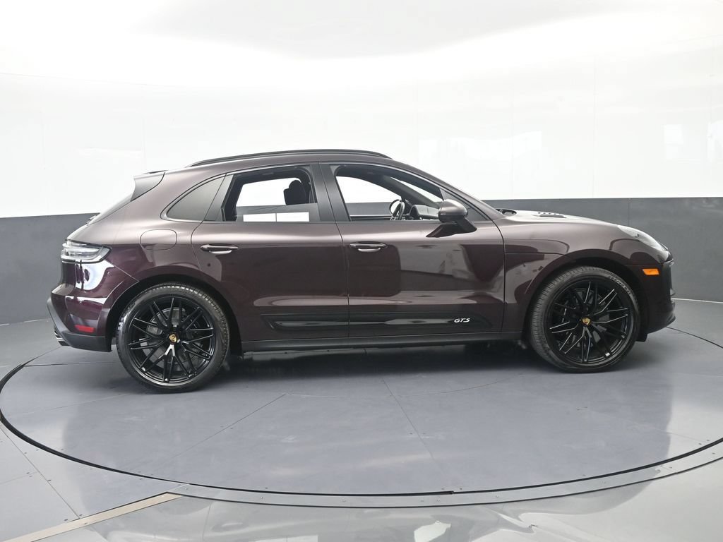 Used 2025 Porsche Macan GTS AWD/4WD image 7